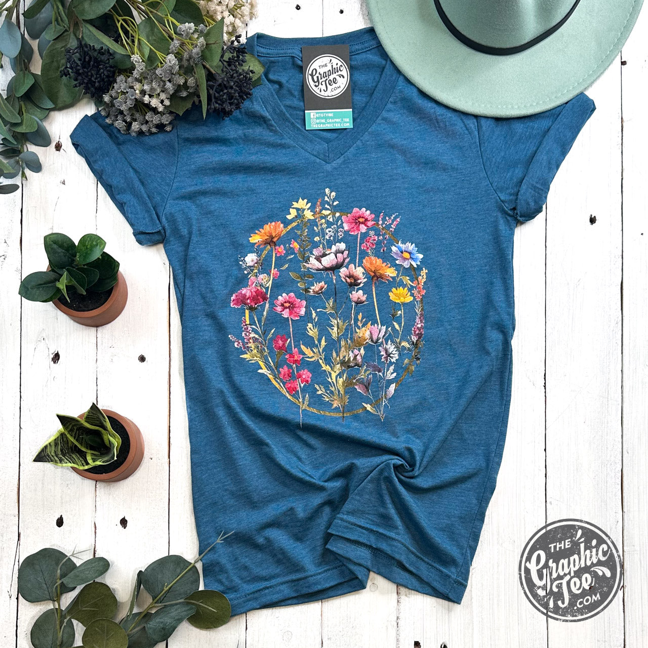 *WHOLESALE* Boho Floral Ring Short Sleeve V Neck Tee